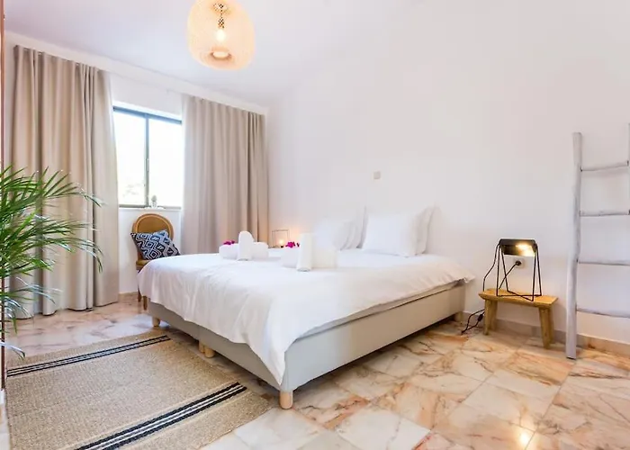 Ocean View 布德恩斯